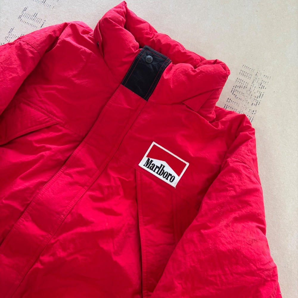 Vintage‎ 90s Marlboro Country Store Puffer Jacket XL